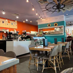 Open seating and some alcohol for sale. Overall nice decor.
