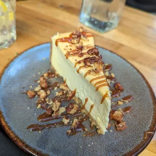 Pecan cheesecake