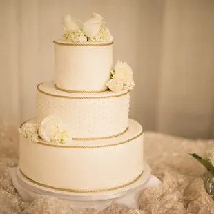 Our beautiful wedding cake. B+EPoljakov