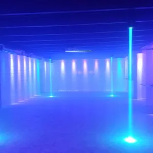 The dmx lighting in the grand hall also includes moving head beams and spots to highlight decorations, spotlight speakers, or project logos.