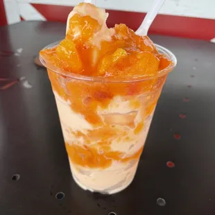 Peach sundae