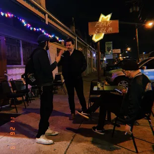 Cool retro peak &amp; elm song