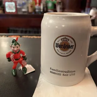 My annual excursion to Pearl St Pub to celebrate the start of Christmas season! another piece of my youth, the original "elf on shelf."