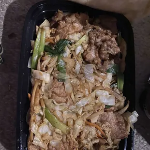 81724 mi-shu pork Delicious! Comes with tortilla like thin pancakes not shown