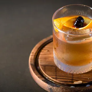 oysters and mussels, drink