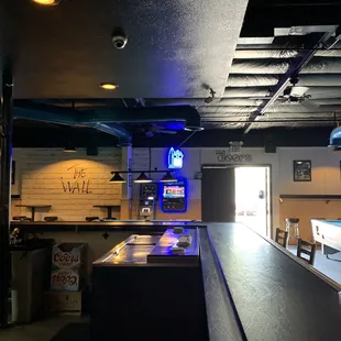 the bar area of a restaurant