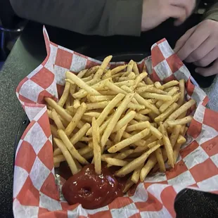 Basket of fries