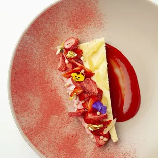 Strawberry &amp; Cream Cheesecake