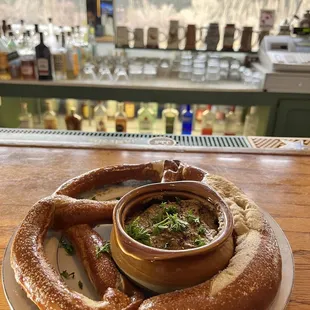 Bavarian Pretzel &amp; Brown Ale Mustard