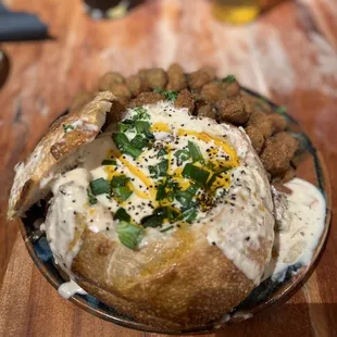 Clam chowder with okra fries