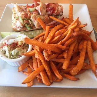Maine Lobster Roll
