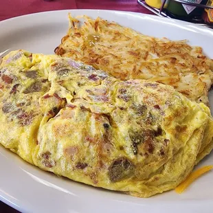 Colorado Omelet with Hashbrowns