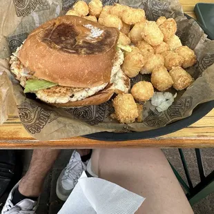 Pesto burger and tater tot&apos;s