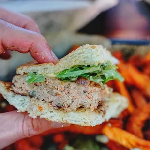 Salmon Burger