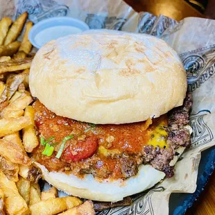 Chili Burger
