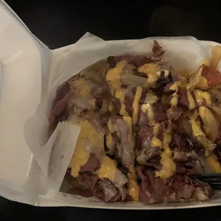 Pastrami fries