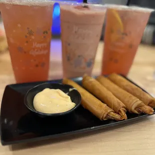2 Strawberry Lemonades and Strawberry Smoothie