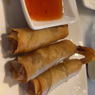 Shrimp egg rolls (cha Tom)