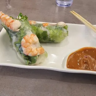 Pork &amp; shrimp spring roll