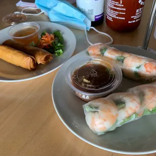 Spring roll and egg roll