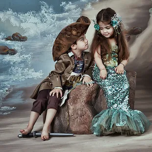 Pirate and mermaid themed mini session
