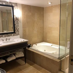 Jacuzzi bathroom