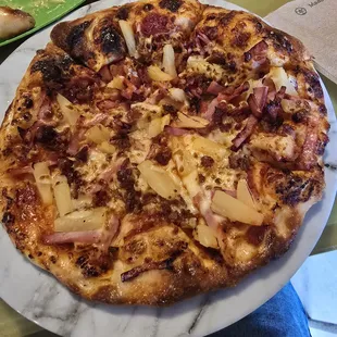 Hawaiian pizza