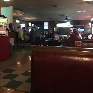 Typical bar and grill. Very thick smoke atmosphere, horrible for none smokers.  Good deep fried shrimp, coconut shrimp was very sweet.