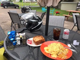 Lake Holcombe Cafe