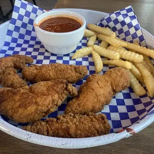 Chicken tenders with fries. Good.