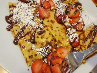 Honeybella Pancakes & Cafe