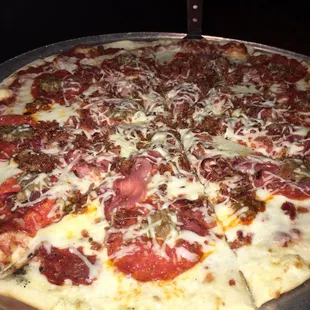This is the Babe and it's so meaty and delicious! The best meat pizza I have ever had