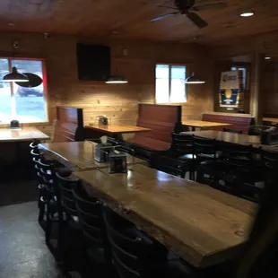 sushi and sashimi, interior