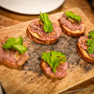Pate toast