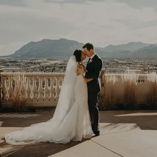 Outside patio overlooks Pike's Peak and surrounding mountains