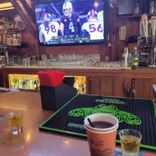 What a way to start our vacay with a Raiders win!! Also that warm drink is a spiked hit cider so good!