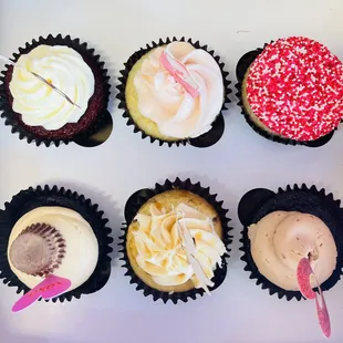 Top left, clockwise: Red Velvet; Sweet Pink Vanilla; Happy Birthday; Chocolate Melt; Dulce de leche; Reese&apos;s Pieces