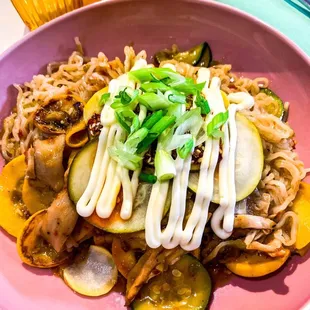 Sweet and Spicy Vegetable Noodles