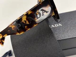 His & Her Consignment Boutique