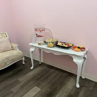 Parent room food area