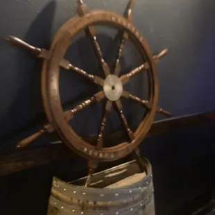 a ship&apos;s steering wheel