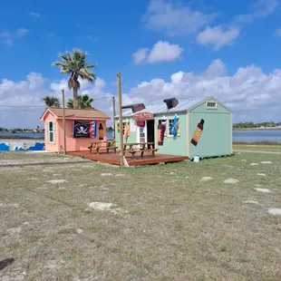 The PIRATE SHACK!!!