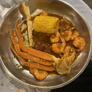 Crab legs and no head shrimp