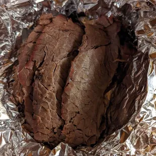 Look at that smoke ring.... Great briscuit
