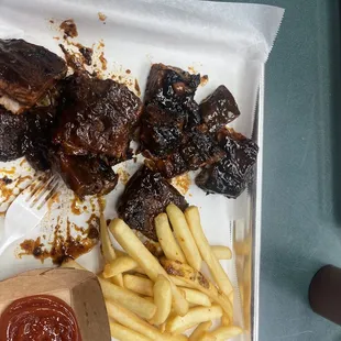 ribs, fries and ketchup