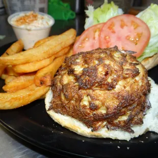 Our delicious crab cake!!