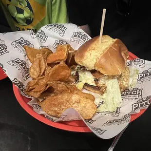 Pitch burger