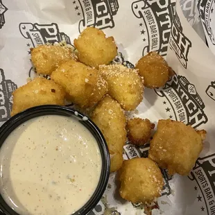 Cheese bites