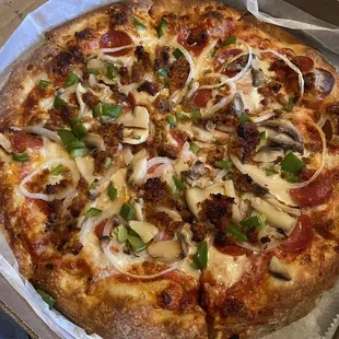 Supreme pizza, 12-inch