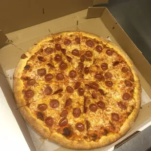 An extra large pepperoni pizza